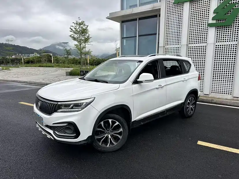 Dongfeng Fengxing Jingyi X5 2017 2017 1.6L CVT Luxury