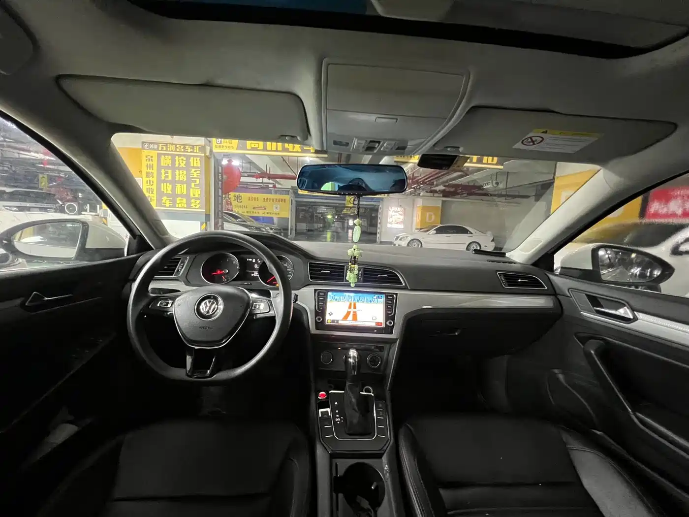 Volkswagen Lamando 2018 230TSI DSG Trend Edition фото 6