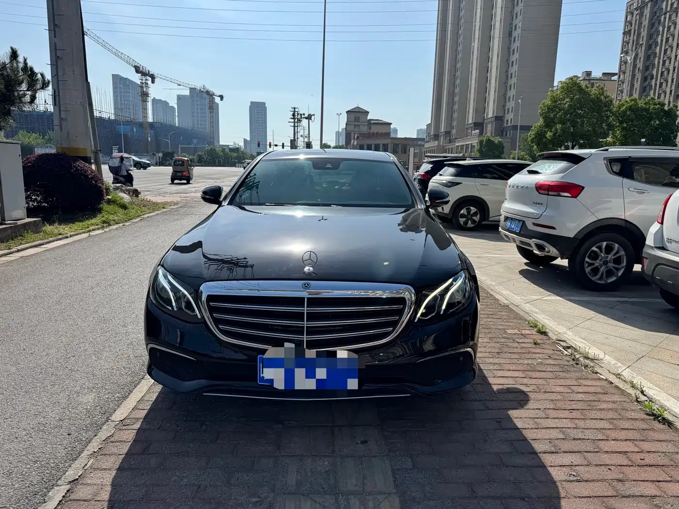 Mercedes-Benz E-Class 2017 E 300 L Sport Fashion фото 12