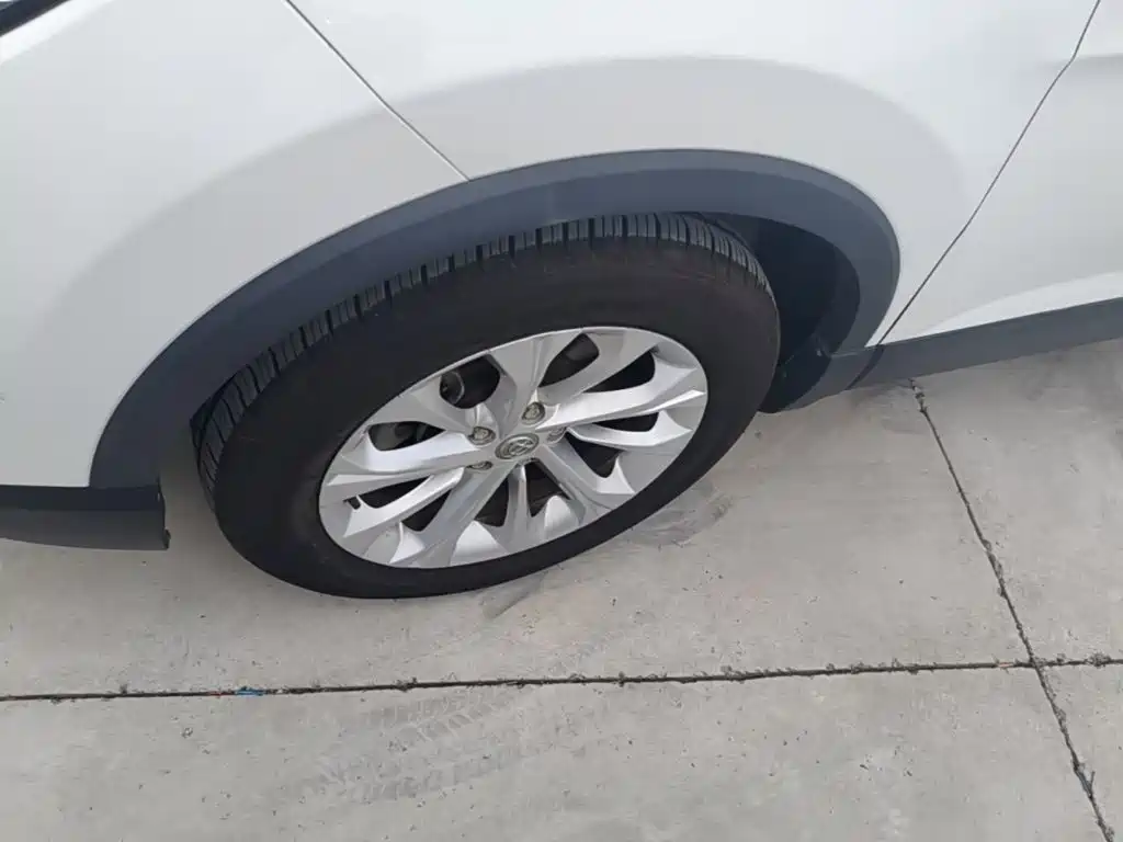 Zhonghua V3 2020 2017 1.5L Automatic Smart