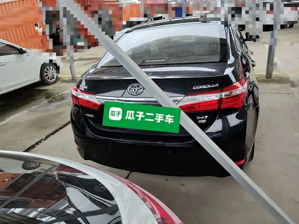 Toyota Corolla 2017 Model 1.2T CVT GL-i Leather Edition фото 6