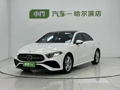 Mercedes-Benz A