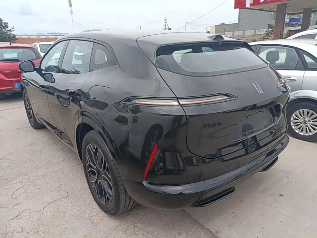 2026 Avatr 07