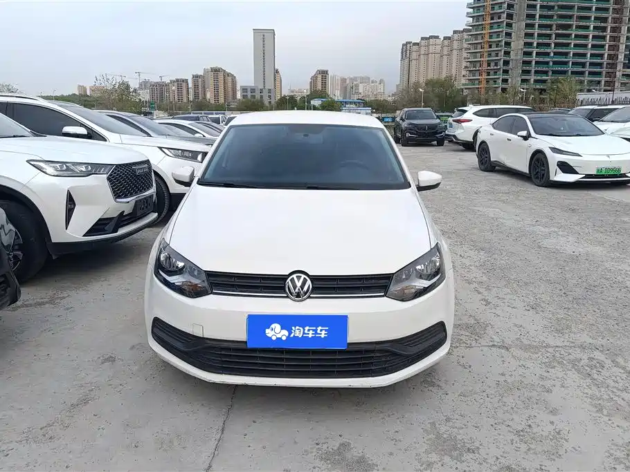 Volkswagen Polo 2018 1.5L Auto Safe Drive фото 2