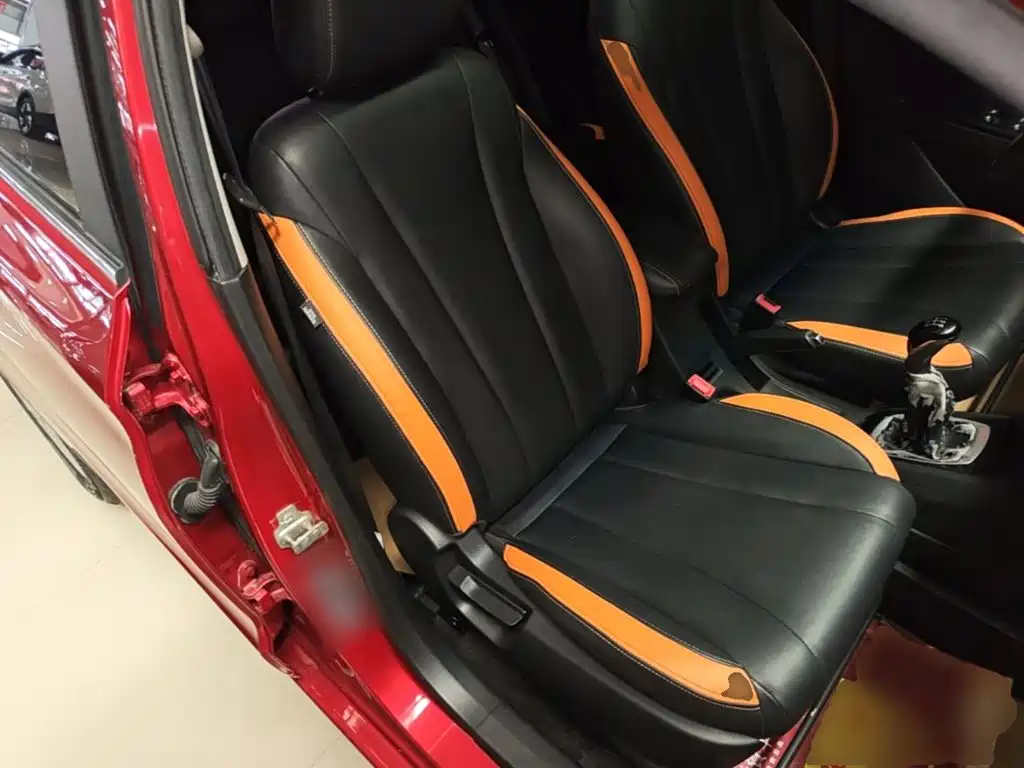 Baojun 310 2016 2016 1.2L Manual Luxury Type