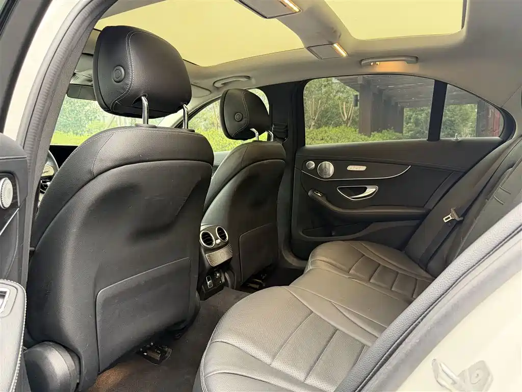 Mercedes-Benz C-Class 2021 C 260 L Sport Starry Exclusive Edition фото 17
