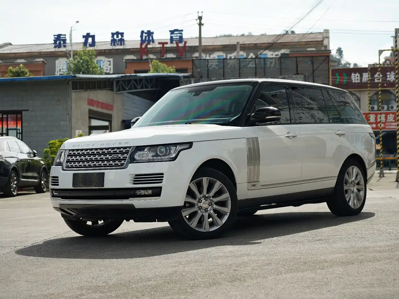 Land Rover Range Rover 2014 2014 3.0 SC V6 Vogue SE Genesis Extended Edition