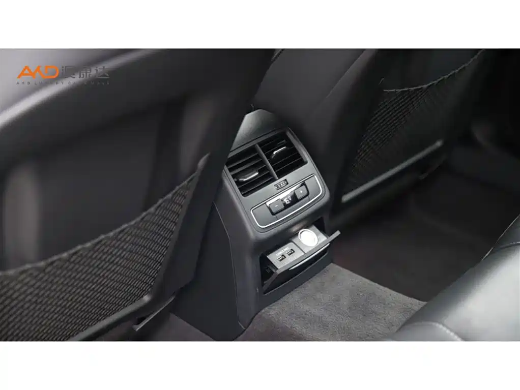 Audi A4L 2020 40 TFSI Luxury Dynamic фото 9