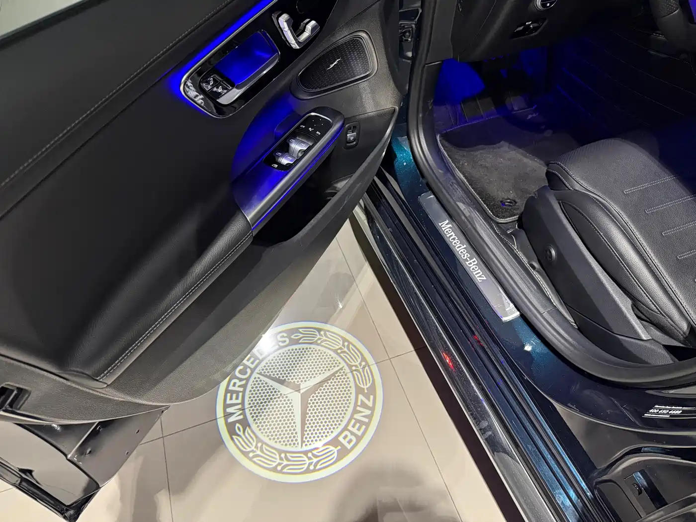 Mercedes-Benz C-Class 2023 Facelift II C 260 L Sport Edition фото 7