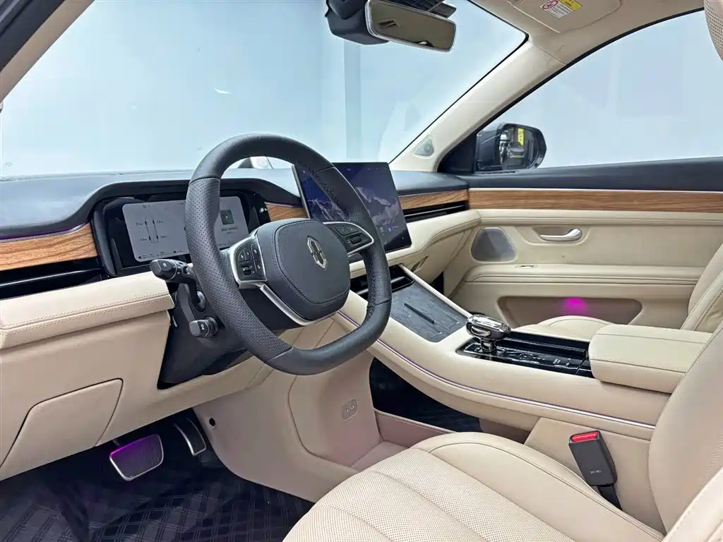 AITO Wenjie AITO M7 2022 1.5T AWD Luxury Edition фото 12