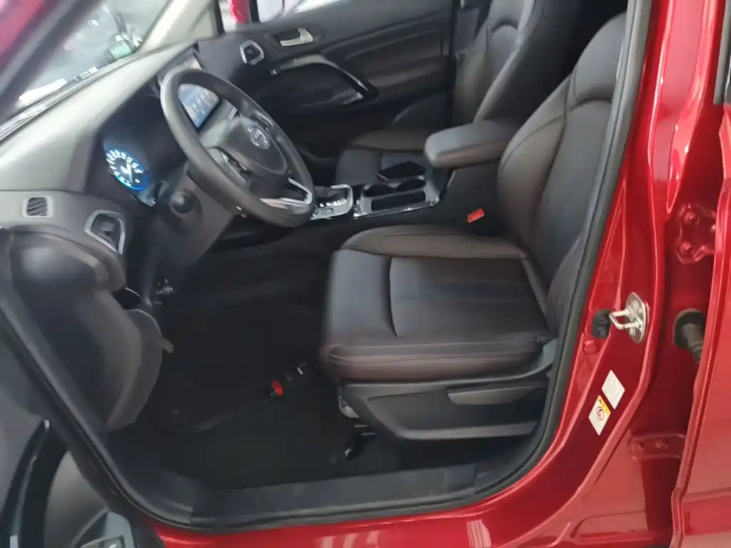 صورة 15 - GAC Trumpchi GS4