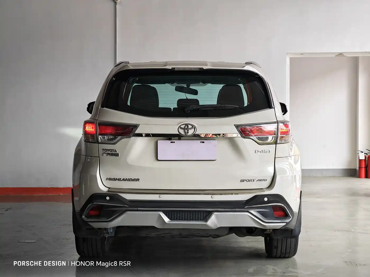 Toyota Highlander 2015 2.0T AWD Luxury Edition 7-seater фото 6