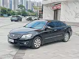 Фото 13 - Toyota Camry