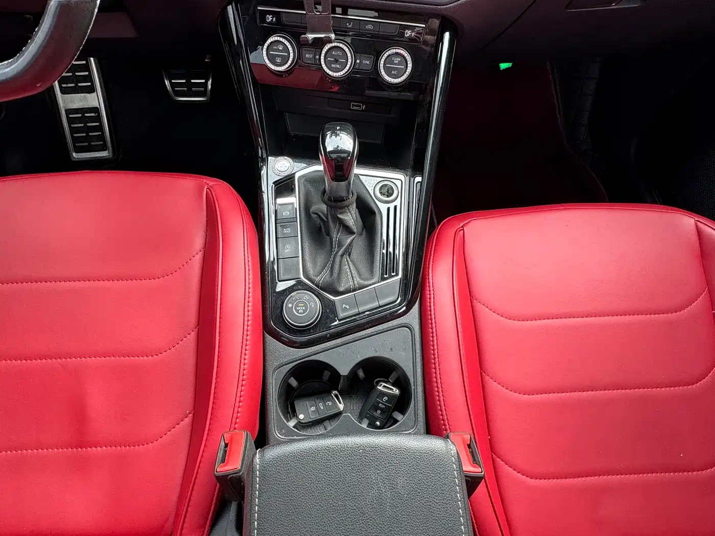 Volkswagen Tayron 2019 380TSI 4WD R-Line China VI фото 14