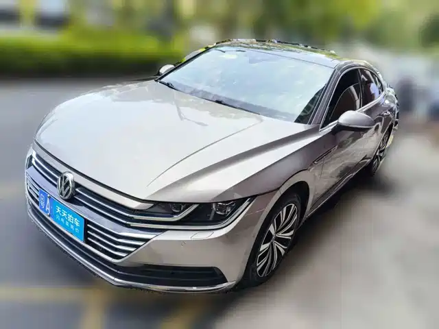 Volkswagen FAW-Volkswagen CC 2020 330TSI Glamour Version China VI — фото 1