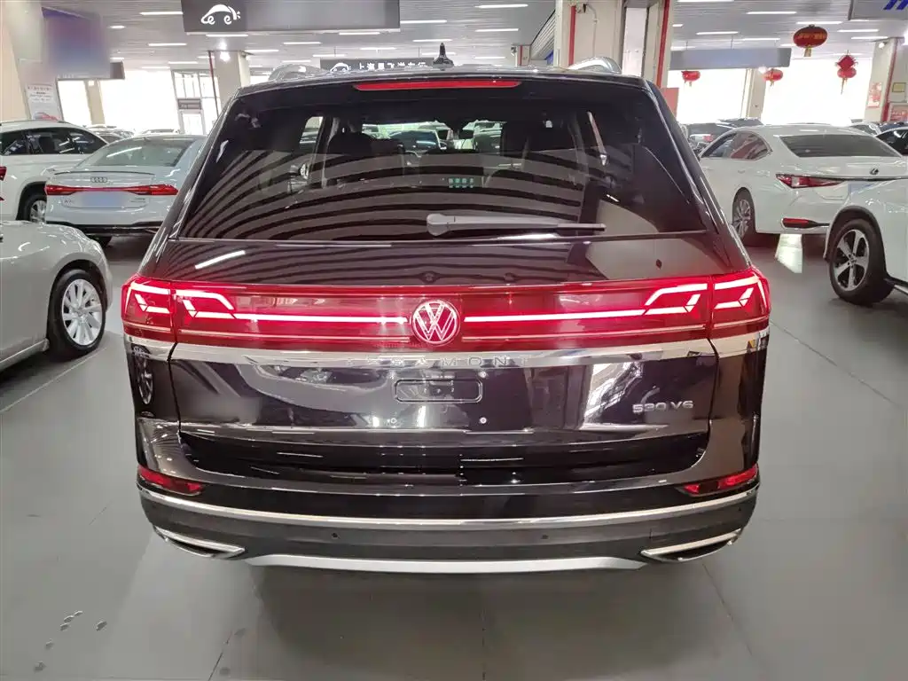Volkswagen Teramont 2023 530 V6 AWD Premium Luxury Edition фото 6