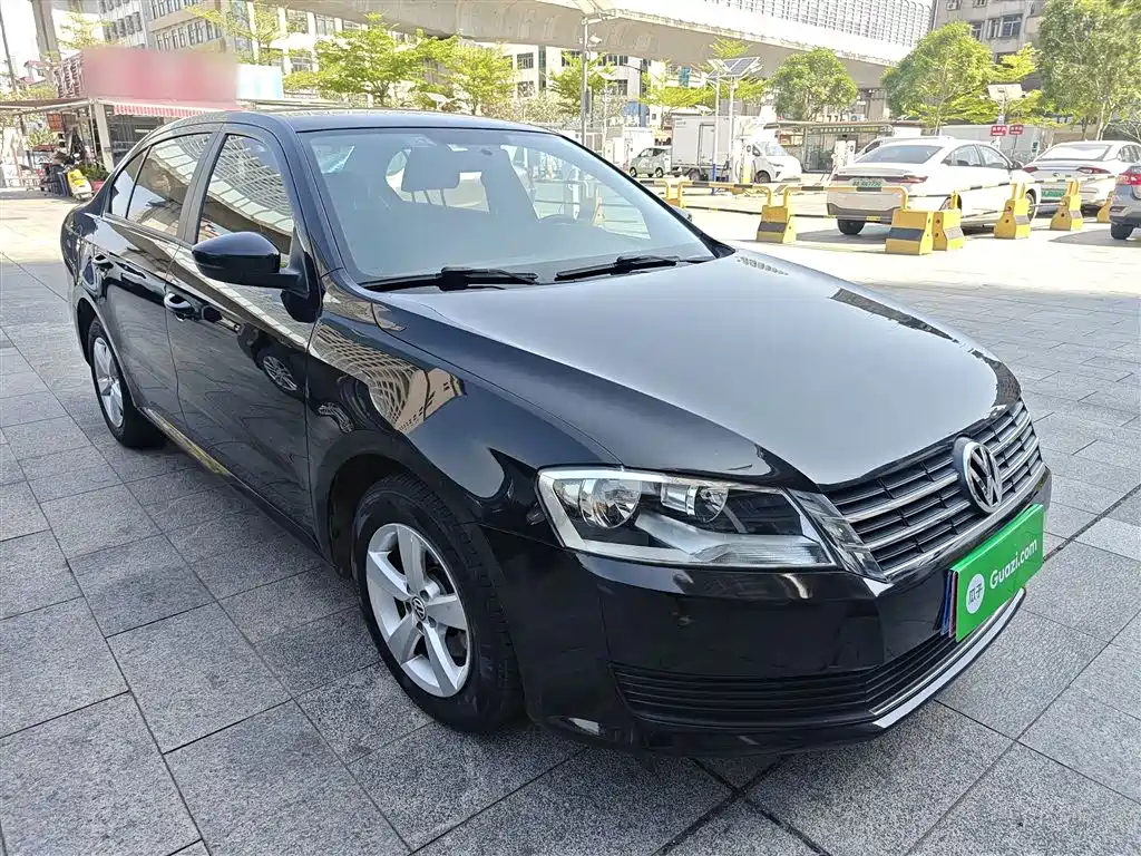 Volkswagen Lavida 2015 1.6L Automatic Trend Edition фото 22