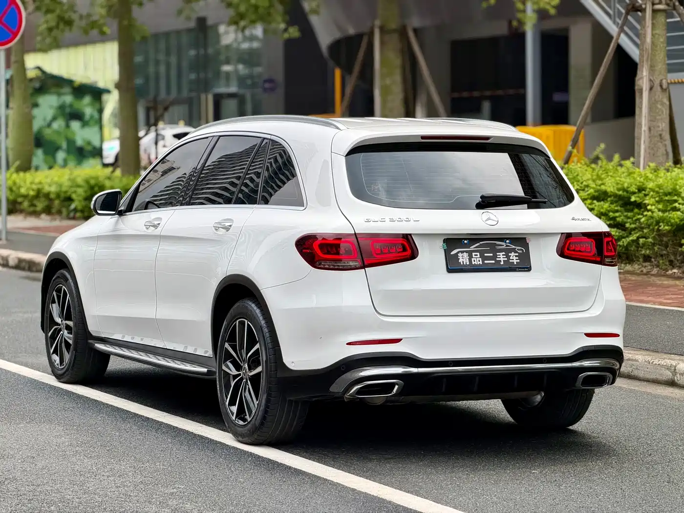 Mercedes-Benz GLC 2020 GLC 300 L 4MATIC Dynamic фото 5