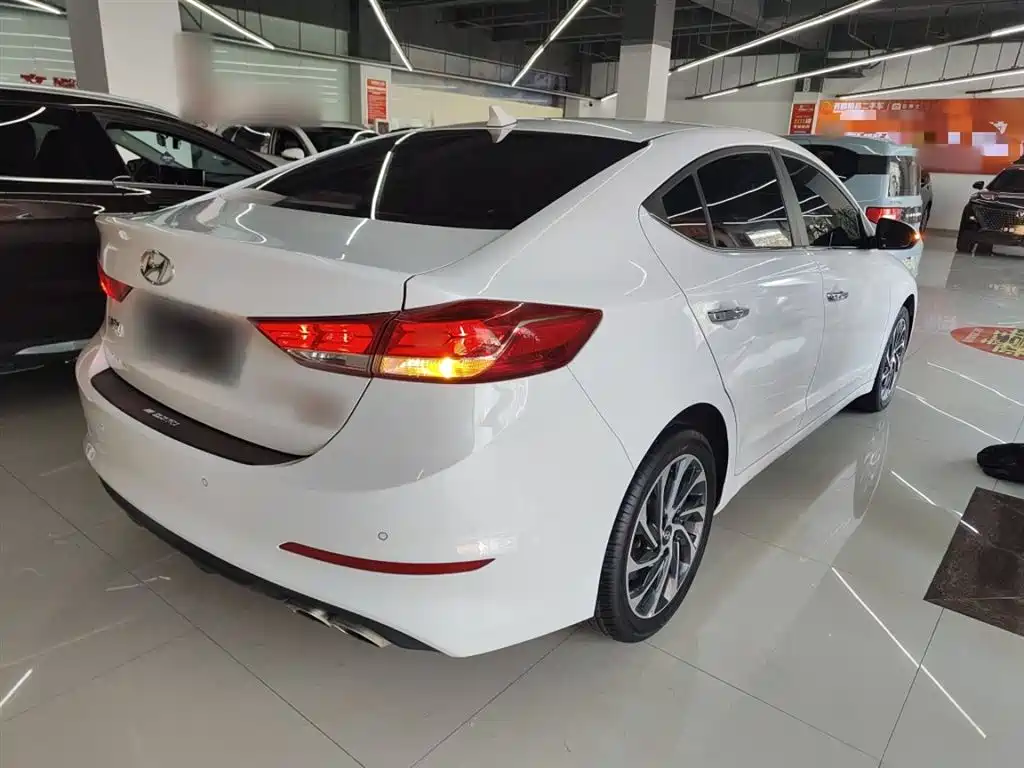 Hyundai Elantra 2019 1.4T Dual-clutch XuanDong·Vitality Type фото 7