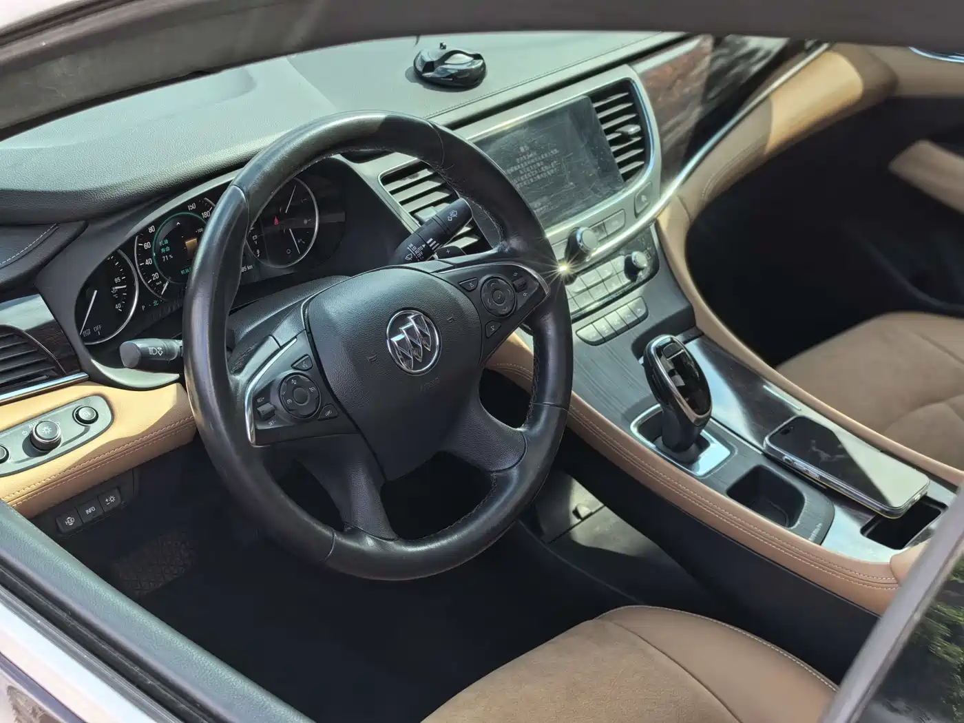 Buick LaCrosse 2018 Model 20T Luxury Edition фото 11