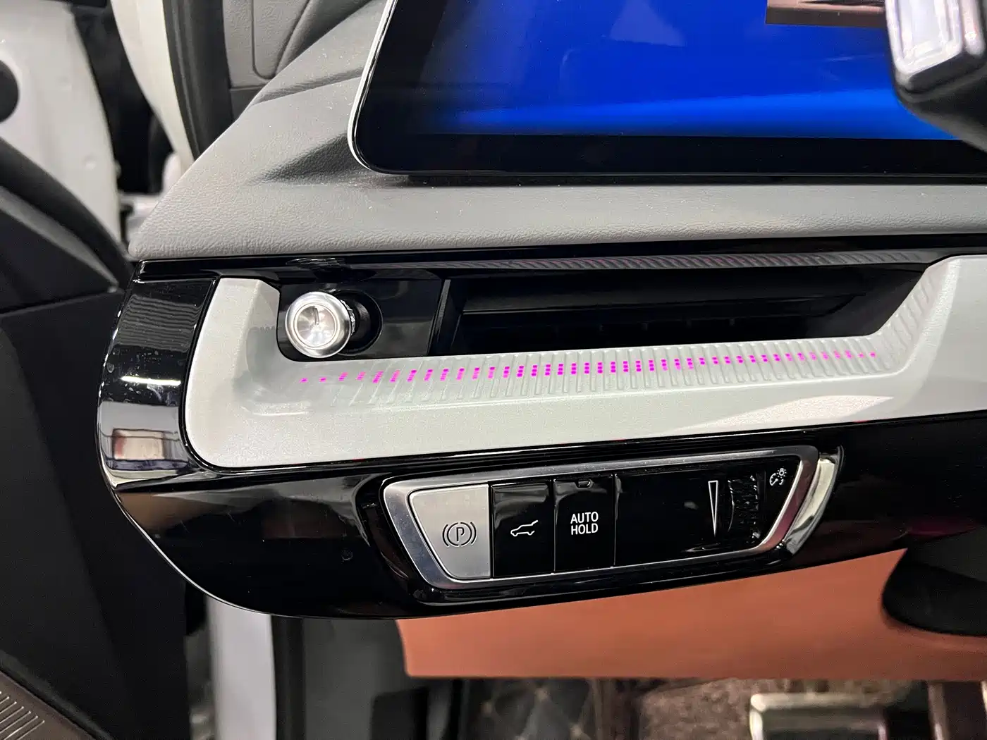 Cadillac IQ Ao Ge 2024 2024 AWD Long Range Edition
