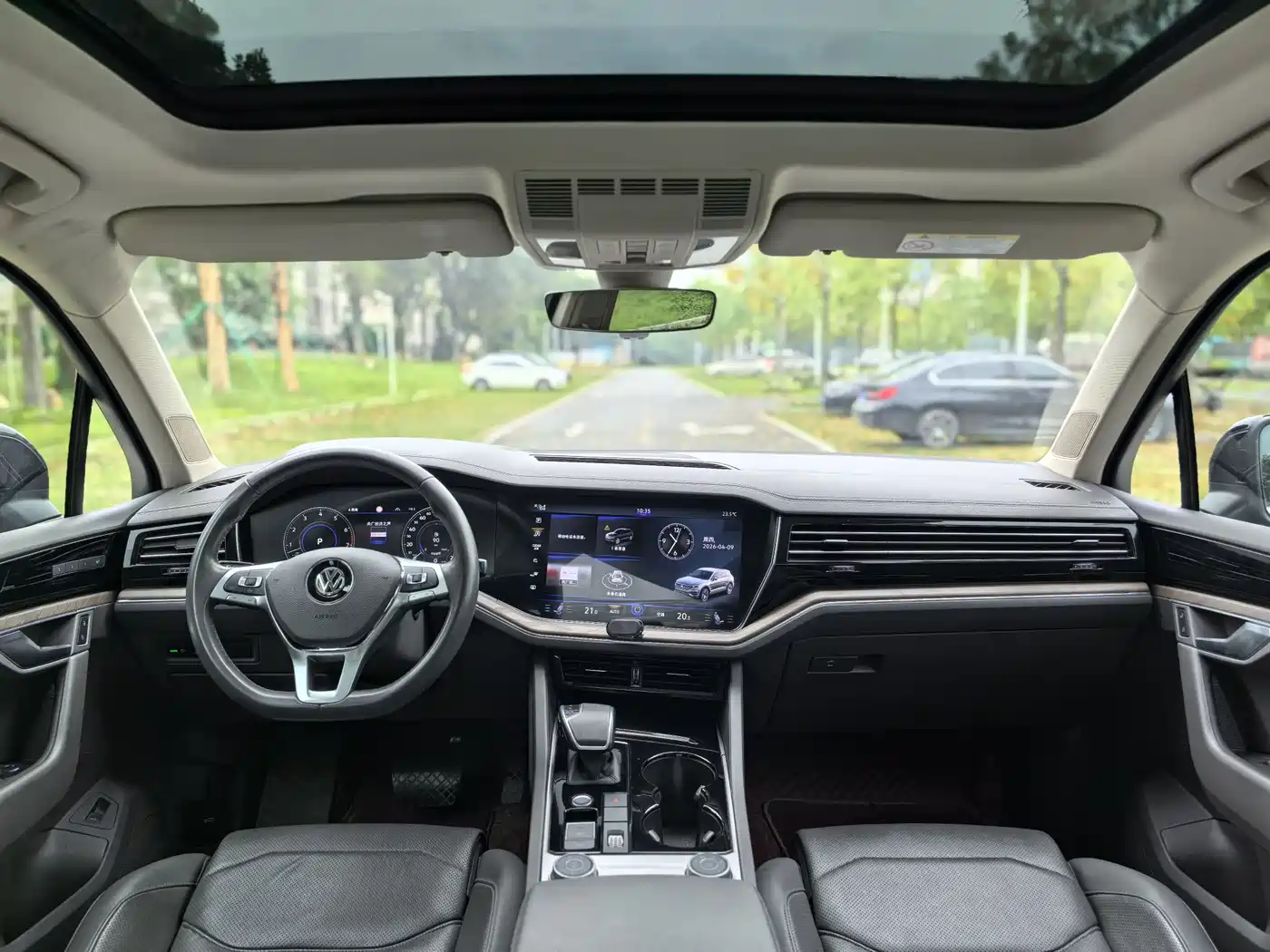 Volkswagen Touareg 2020 3.0TSI Enjoyment Edition China VI фото 9