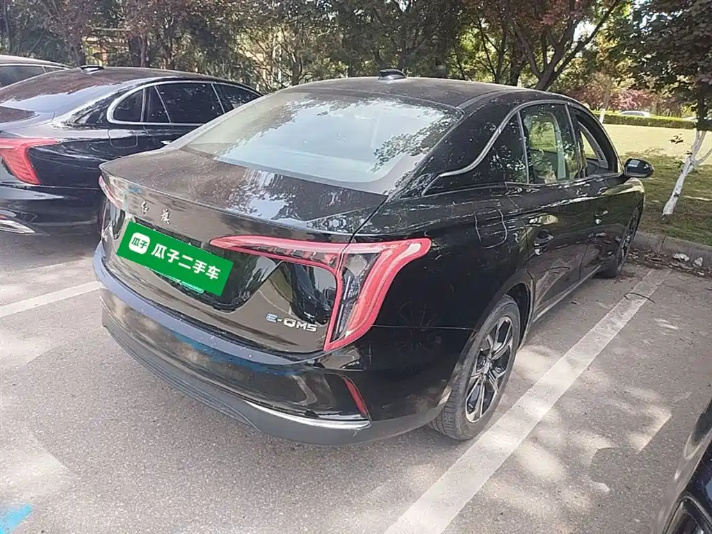 Hongqi E-QM5 2023 Facelift Basic Travel Edition фото 7