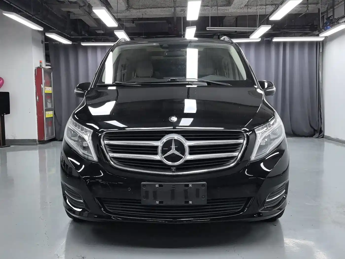 Mercedes-Benz V-Class 2017 2016 V 260 L Premium Long