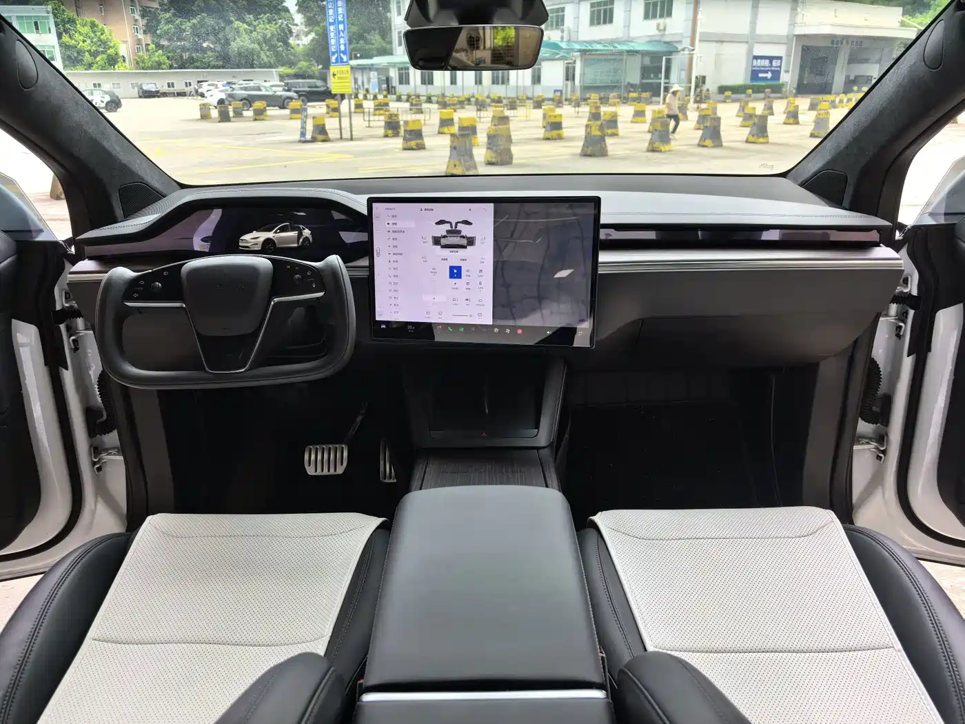 Tesla Model X 2024 2023 Dual Motor All-Wheel Drive Edition
