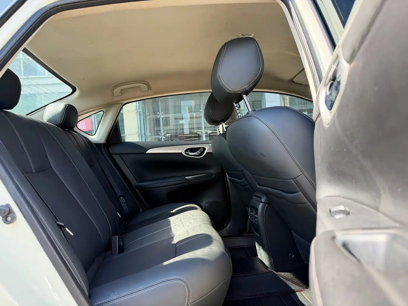 Nissan SYLPHY, миниатюра 9