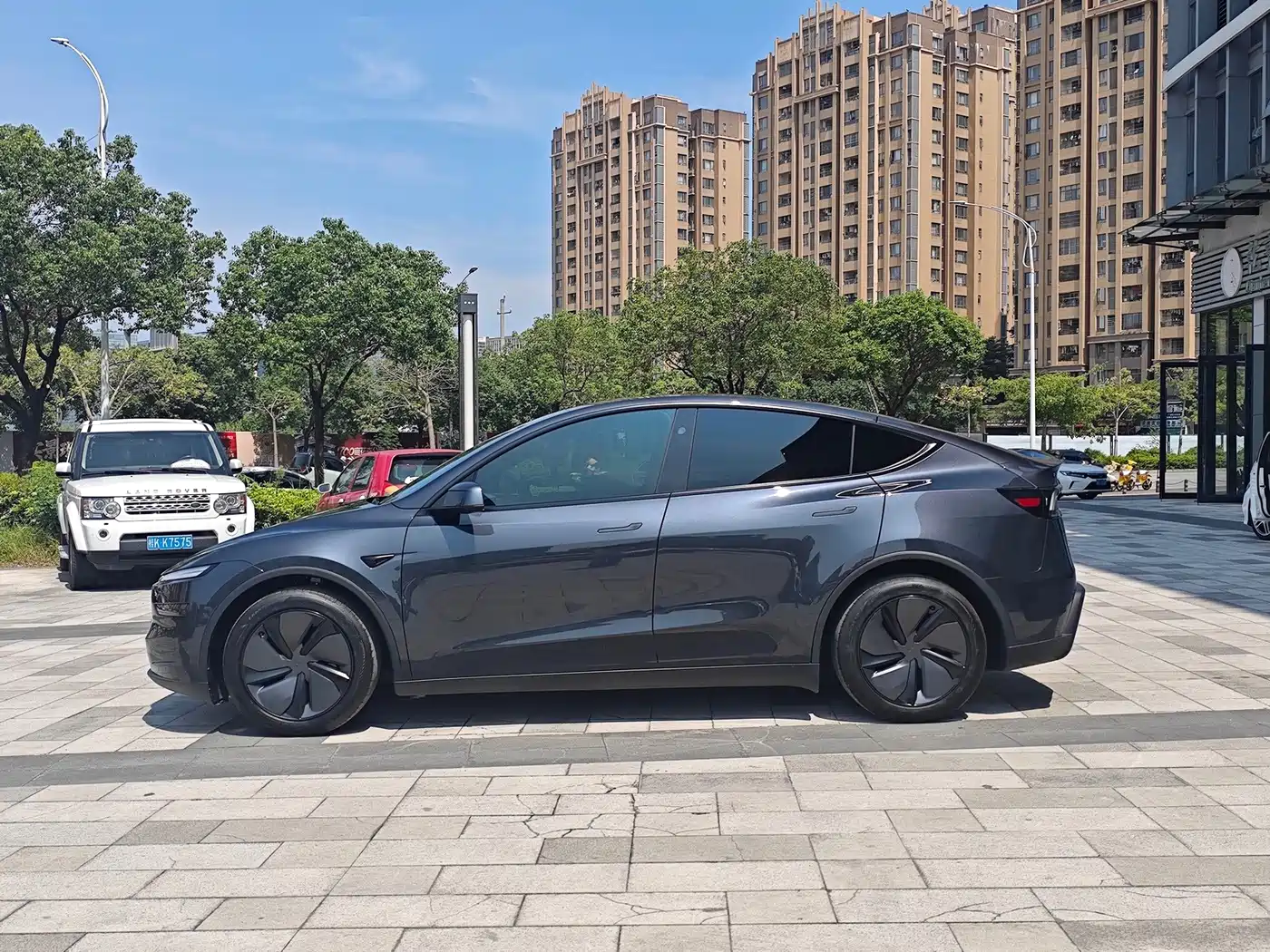 Tesla Model Y 2026 2026 Rear-Wheel Drive
