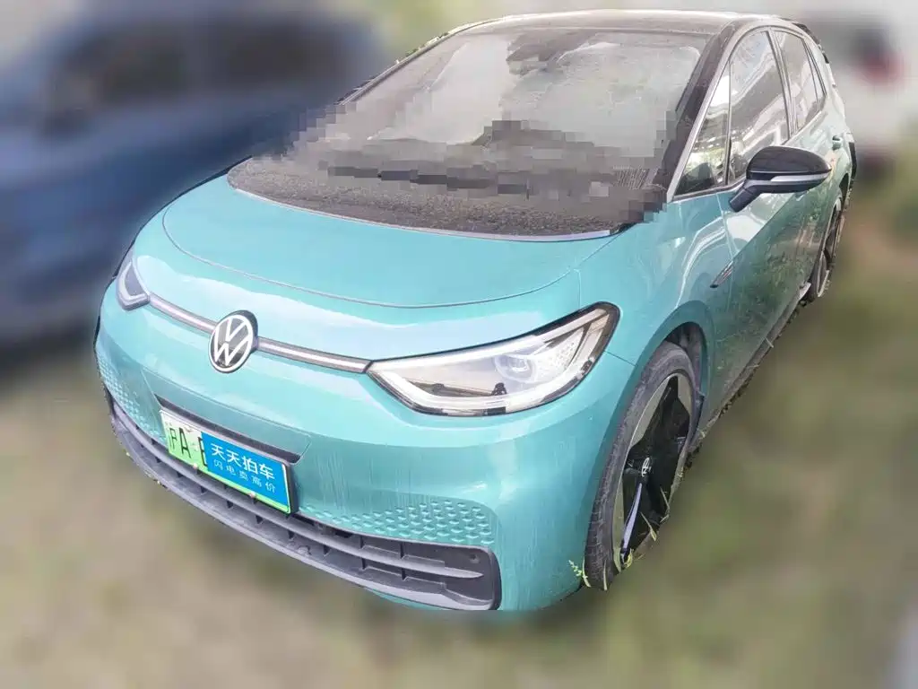 Volkswagen ID.3, 2023 год