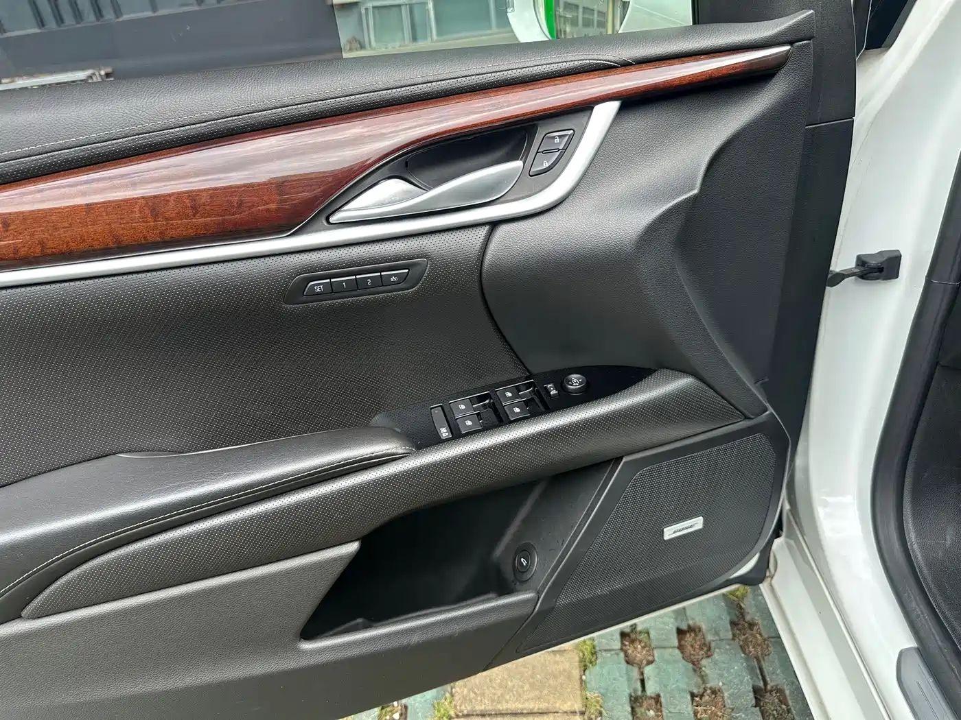 Cadillac XTS 2015 2014 28T Luxury Edition