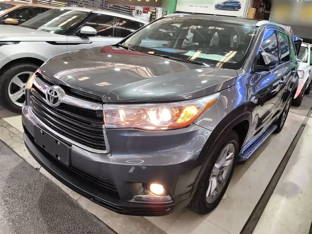 Toyota Highlander 2015 2.0T AWD Luxury Edition 7-seater фото 2