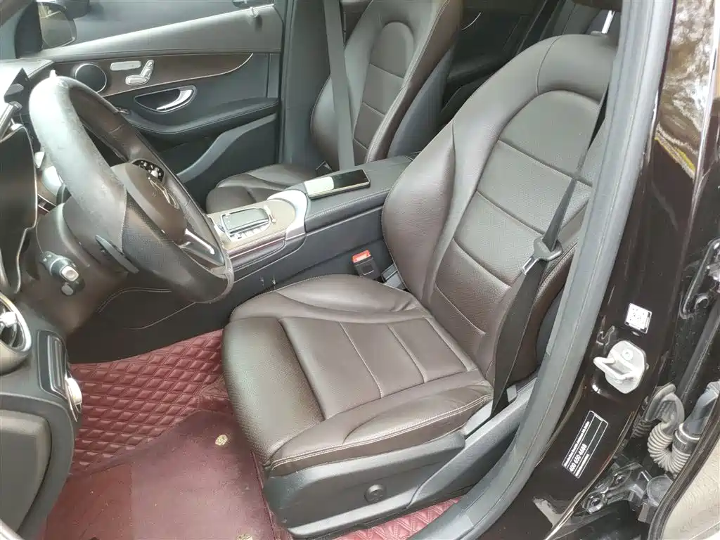 Mercedes-Benz GLC 2022 Model GLC 260 L 4MATIC Luxury Edition фото 11
