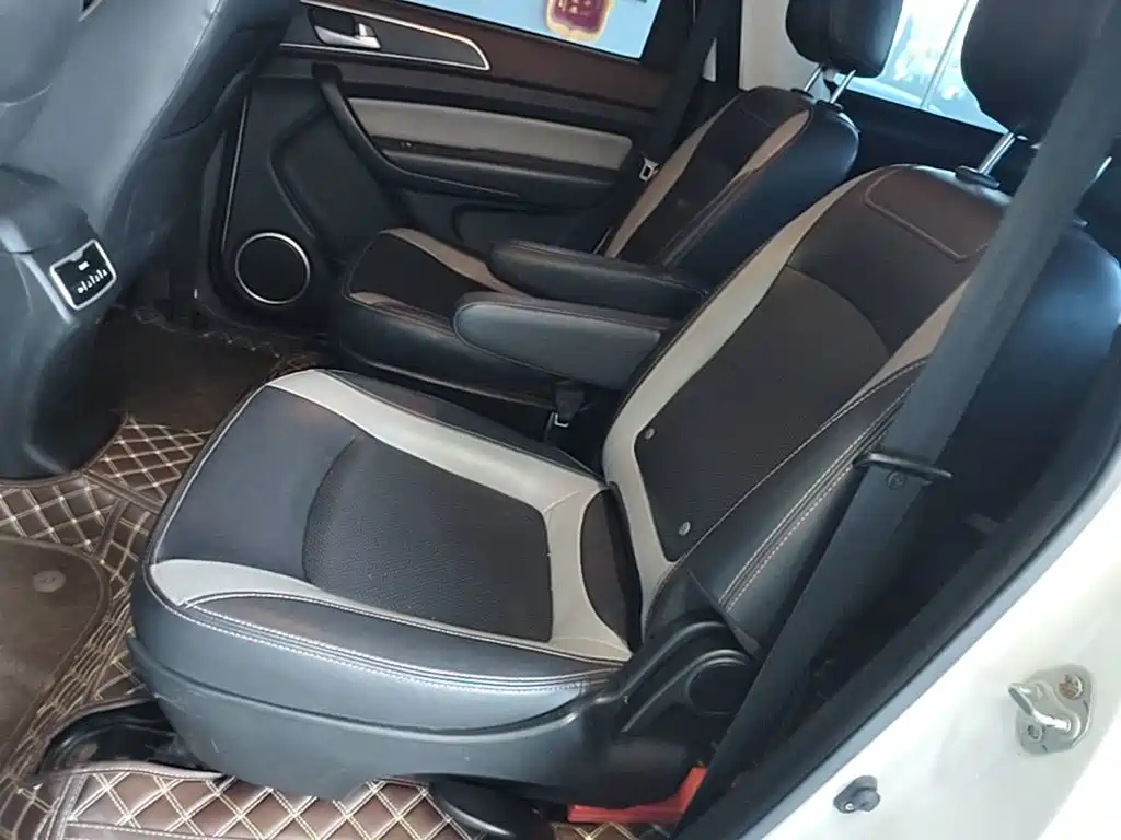 BAIC Huansu H3 2017 2015 1.5L Manual Comfort