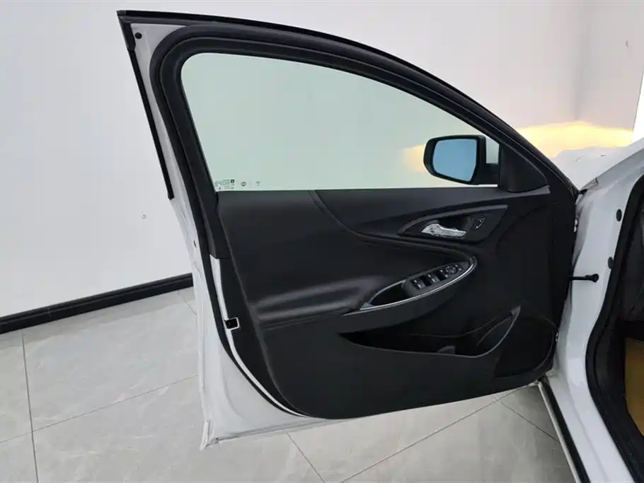 CHEVROLET MAI RUIBAO XL