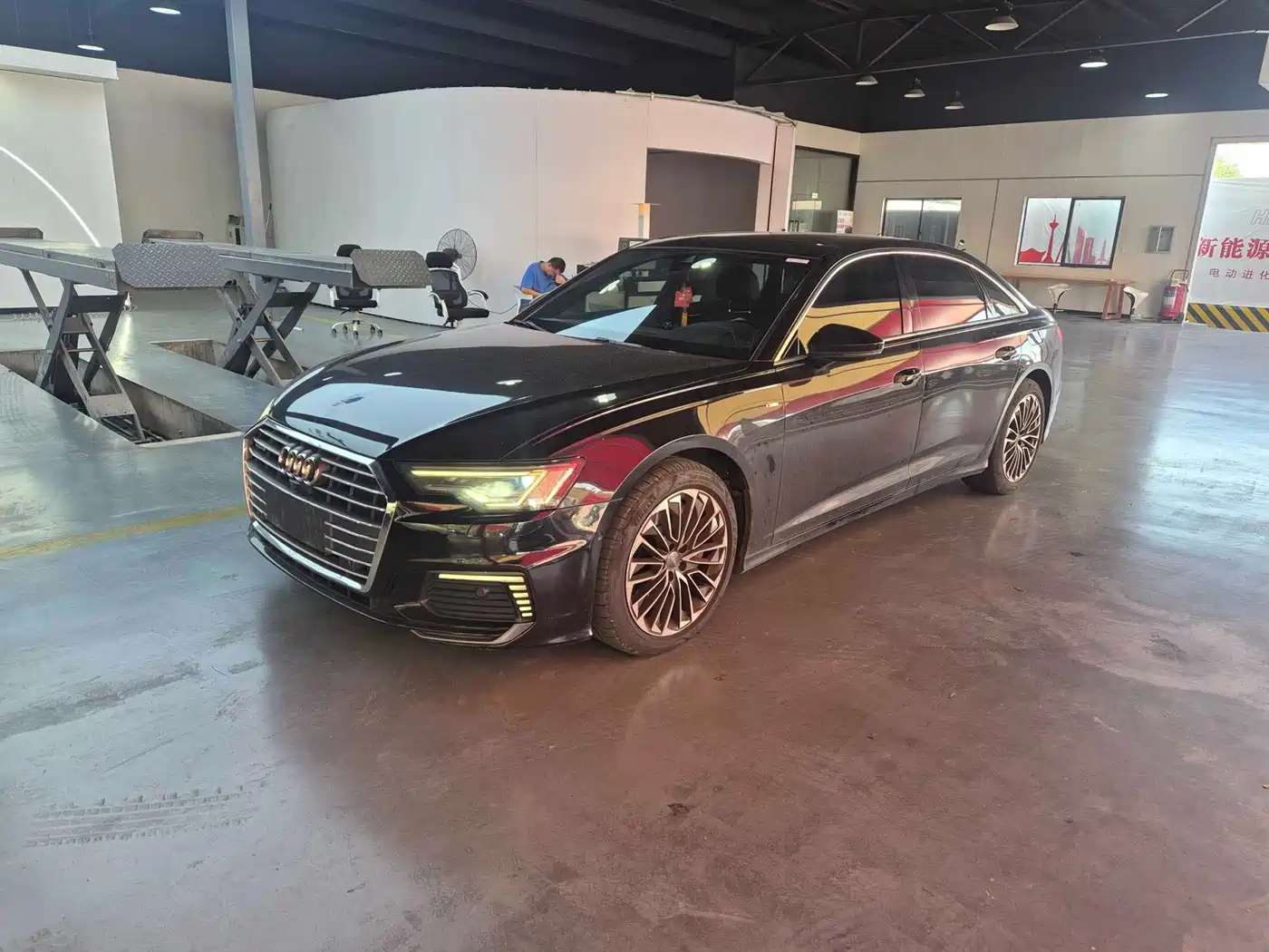 Audi A6L New Energy 2020