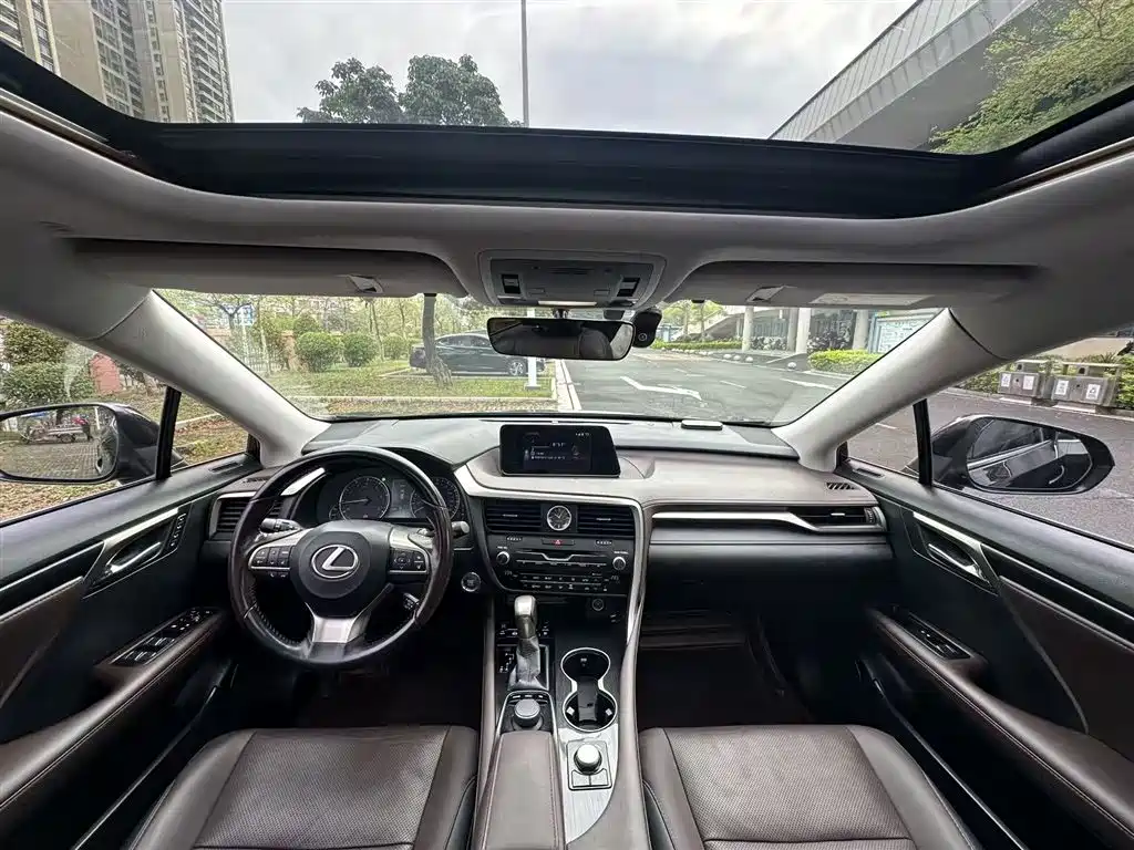 LEXUS RX