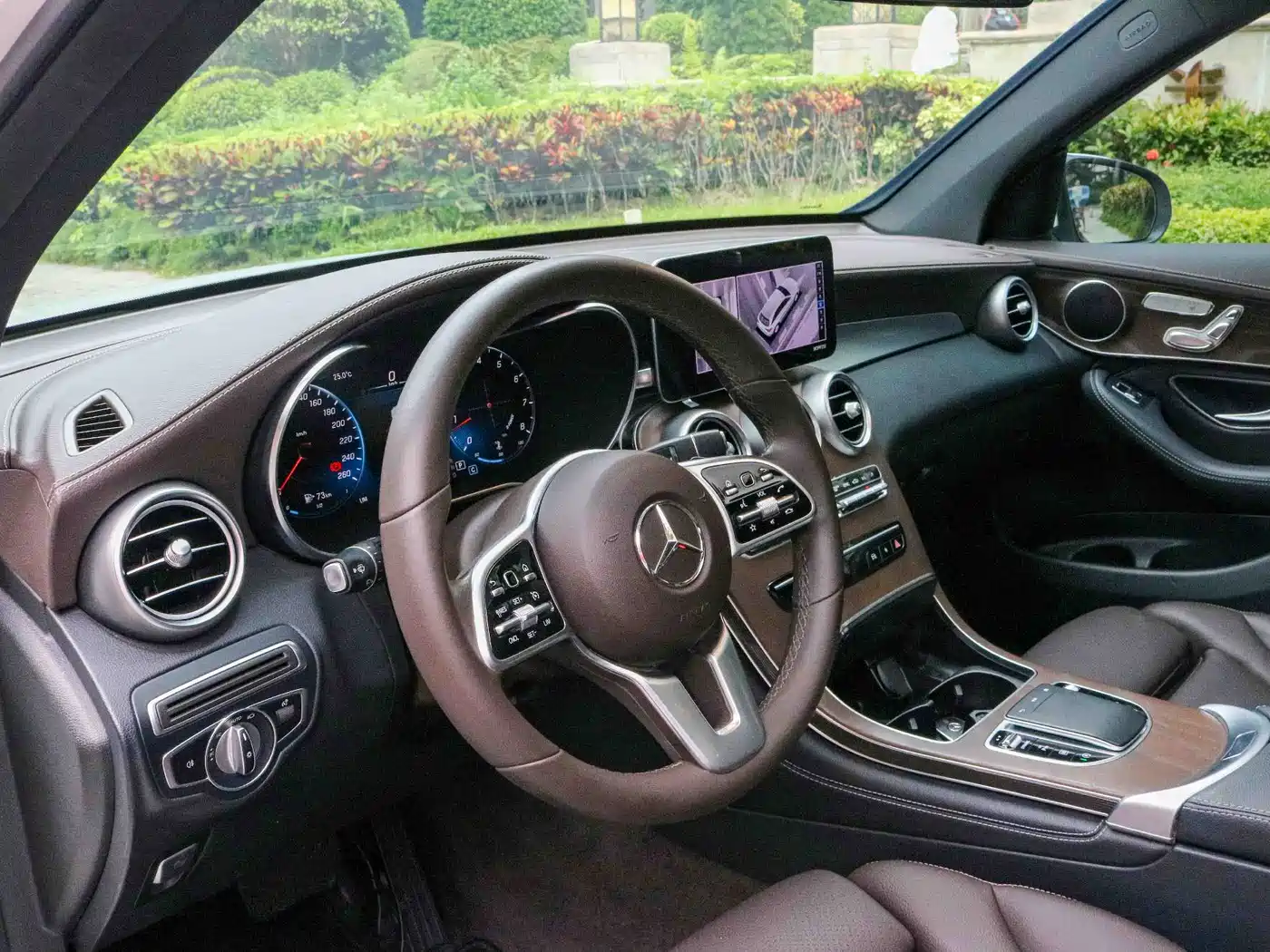 Mercedes-Benz GLC 2020 GLC 260 L 4MATIC Luxury фото 6