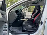 Фото 11 - Audi A4L