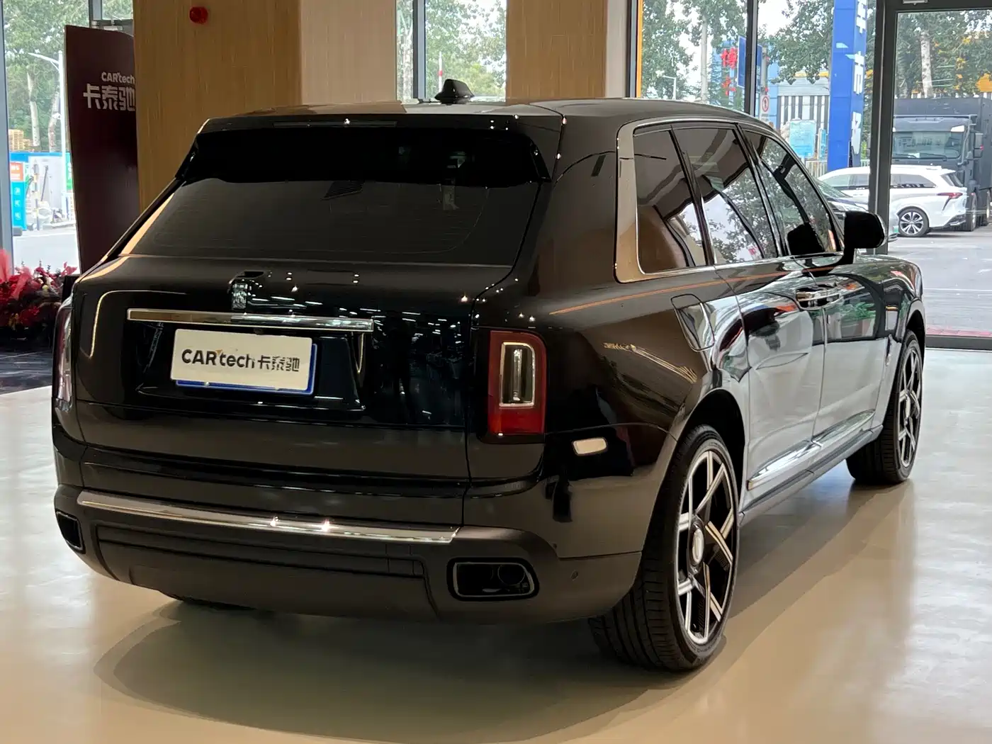 Rolls-Royce Cullinan 2024 2024 5-Seater