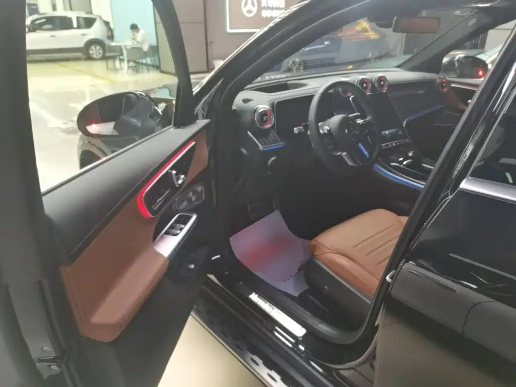Mercedes-Benz GLC 2026 2025 GLC 300 L 4MATIC Luxury 5-seater