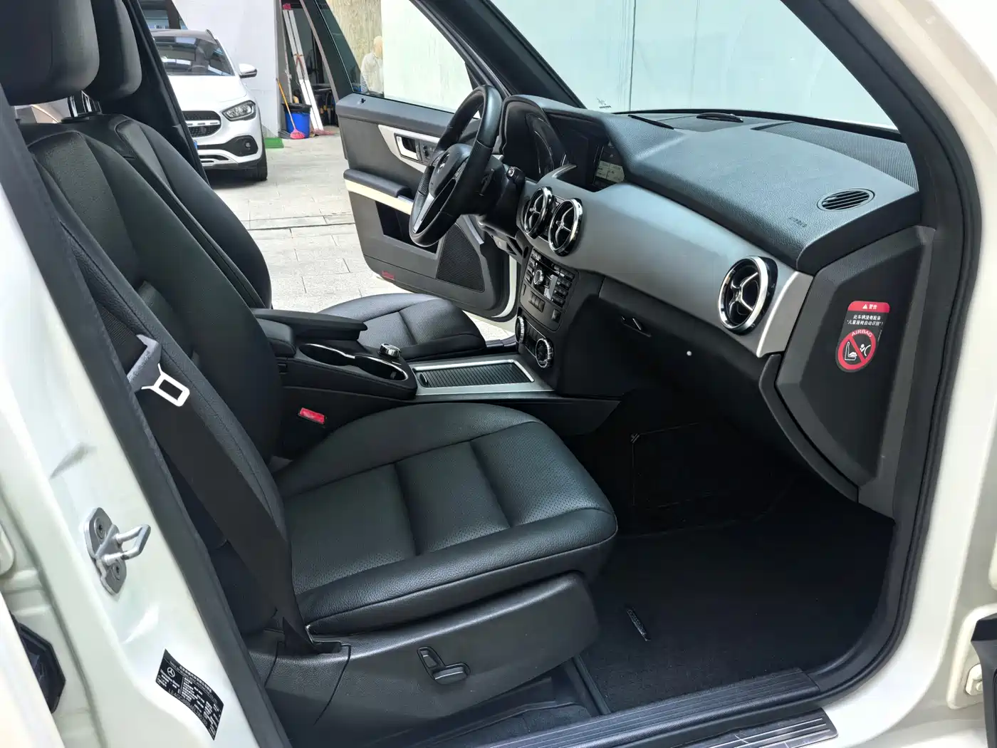 Mercedes-Benz GLK-Class 2013 Facelift GLK 300 4MATIC Fashion фото 12