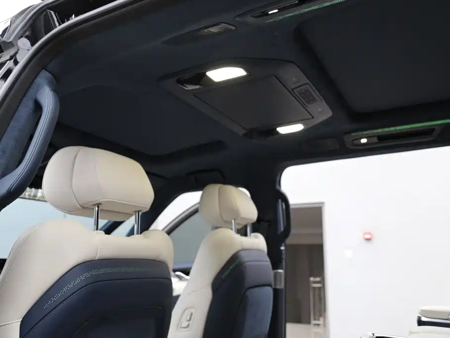 ZEEKR 009 2025 2024 6-seat Executive AWD 108kWh
