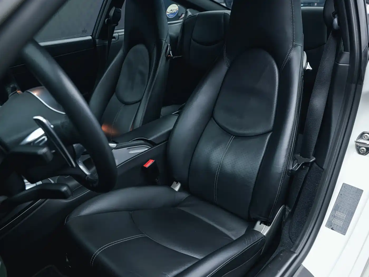 Porsche 911 2010 Turbo 3.8T фото 17