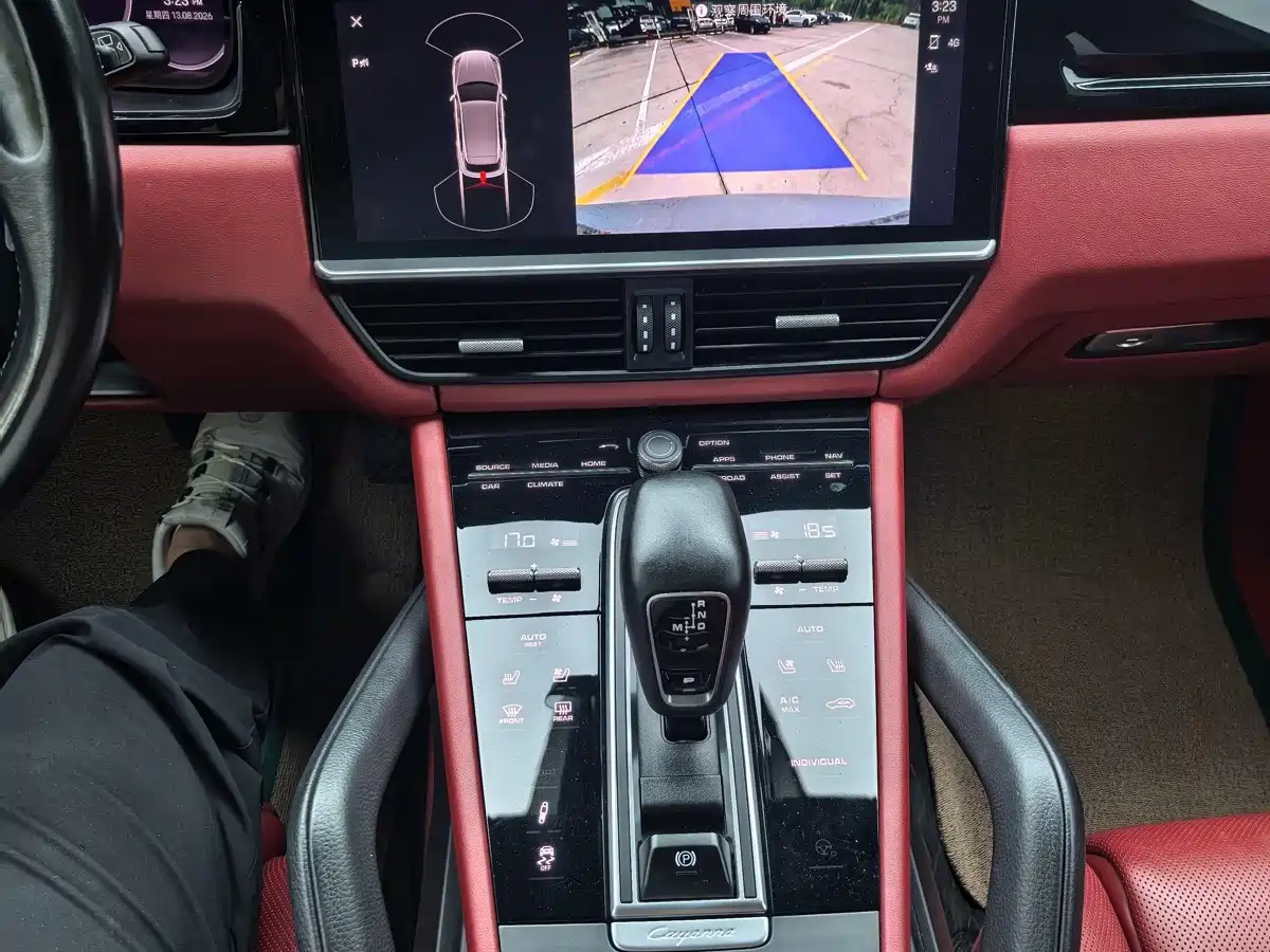 Porsche Cayenne New Energy 2023 2022 Cayenne E-Hybrid 2.0T Platinum Edition