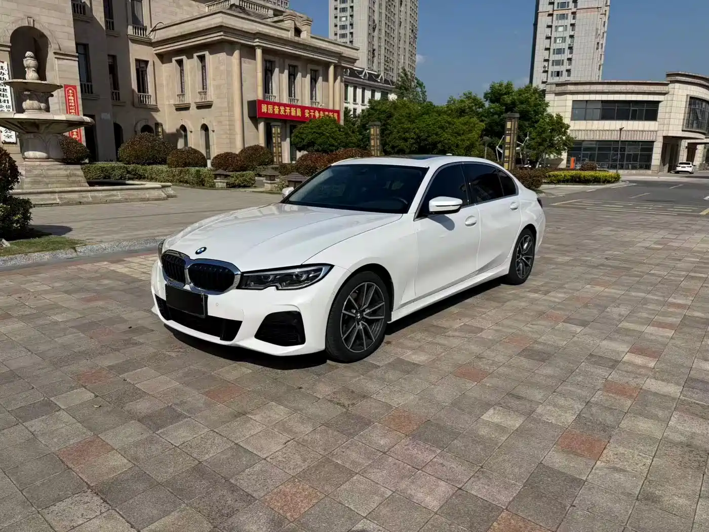 BMW 3 Series 2021 325Li M Sport Package