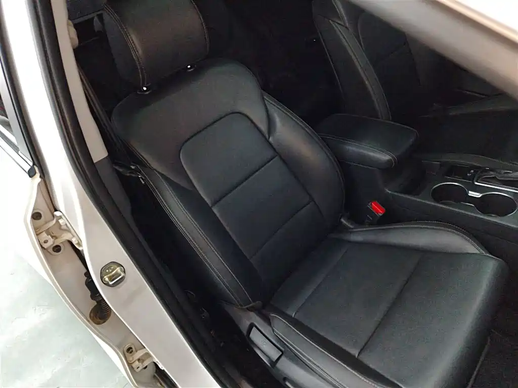 Kia KX5 2016 Model 2.0L Automatic 2WD GLS фото 20