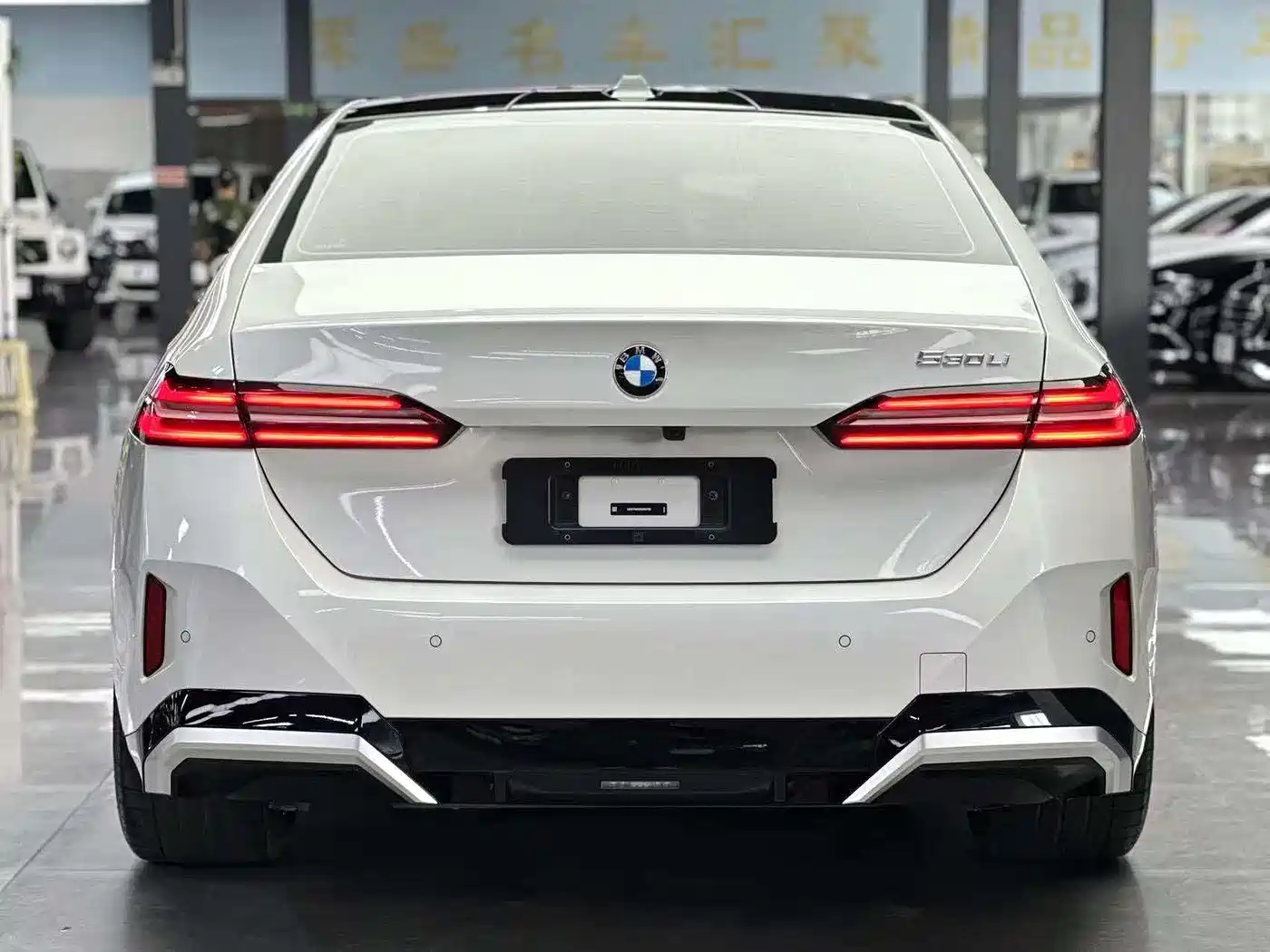 BMW 5-SERIES